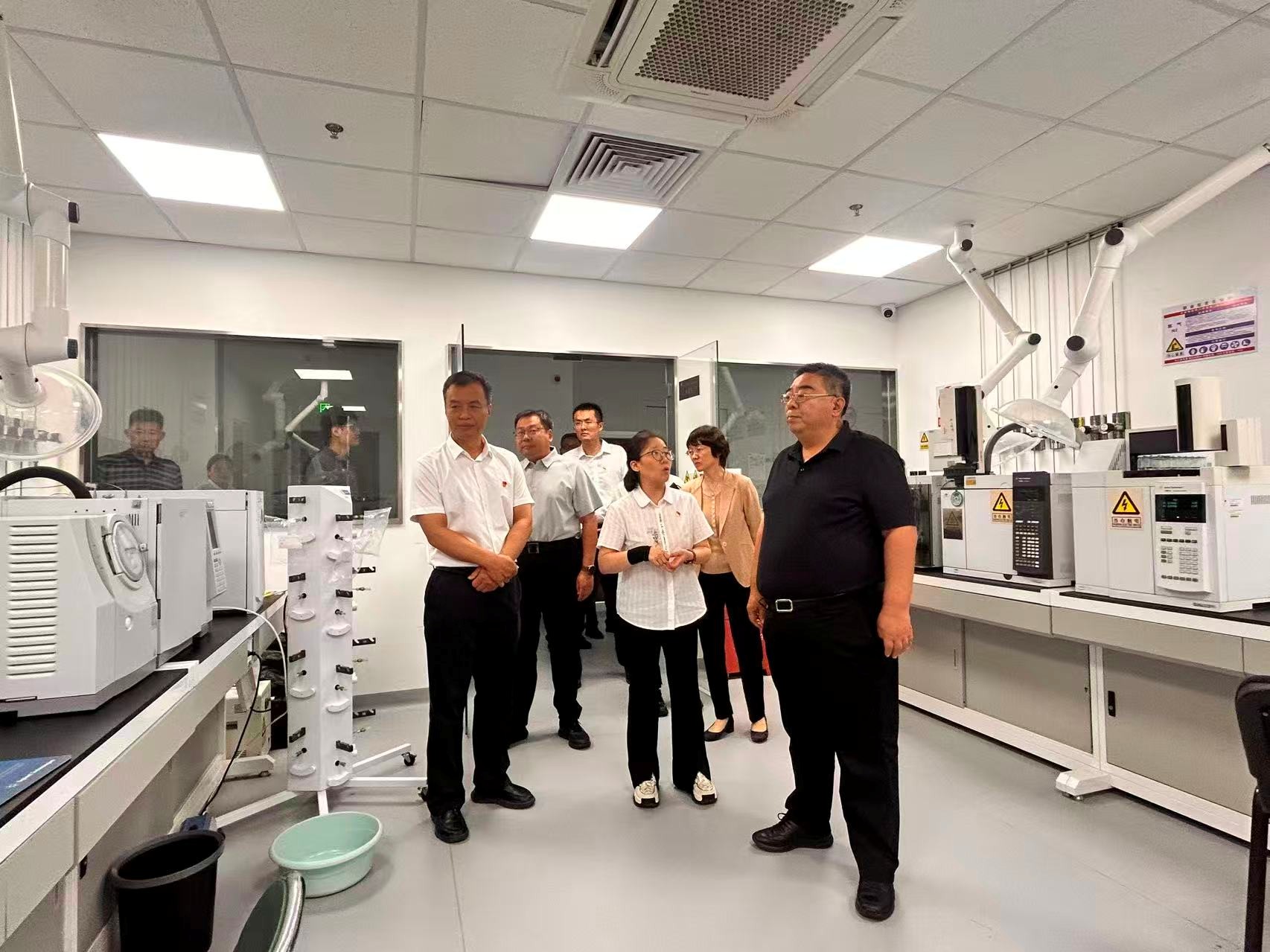 集团主要领导赴排水监测总站开展调研及节前安全检查